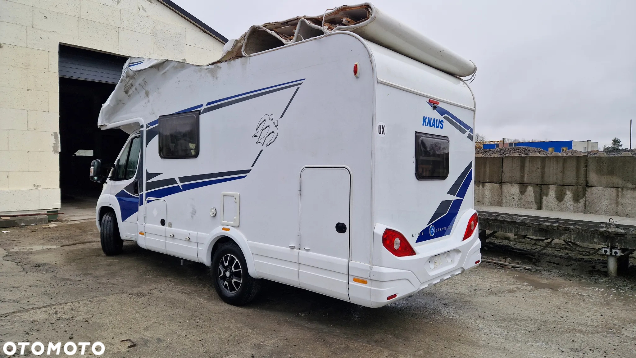 KNAUS Live Traveller - 3