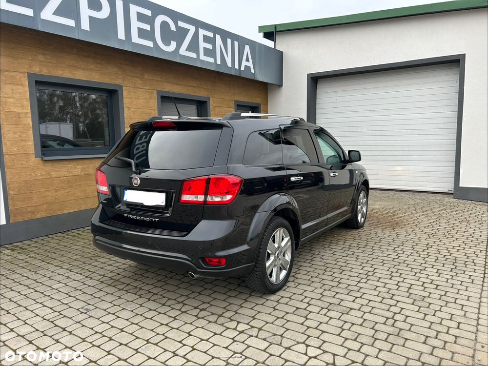 Fiat Freemont 2.0 Multijet Lounge AWD - 25