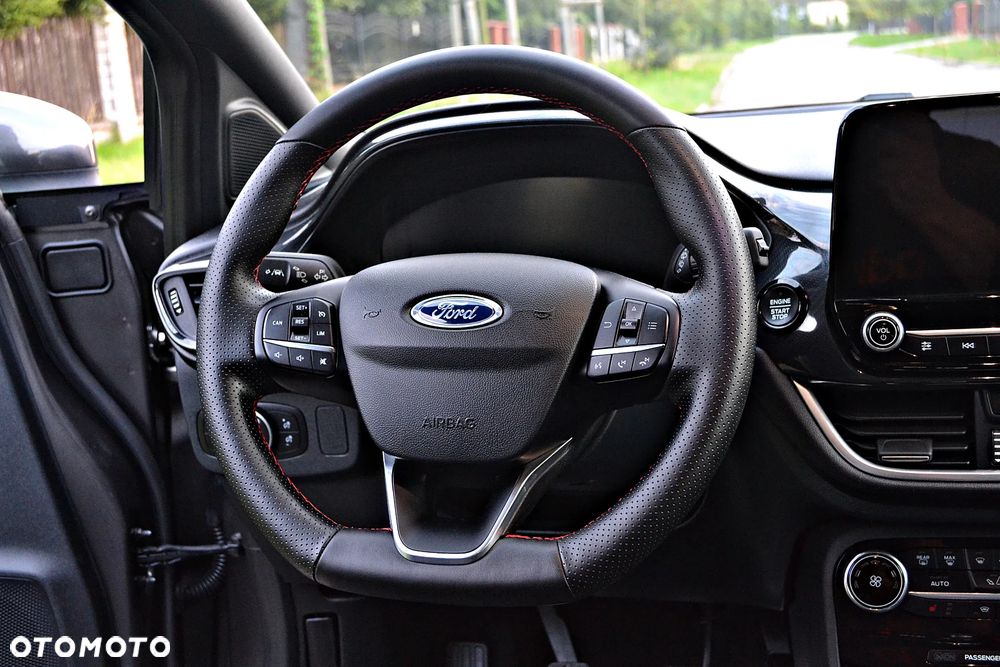 Ford Puma 1.0 EcoBoost Hybrid ST-LINE - 32