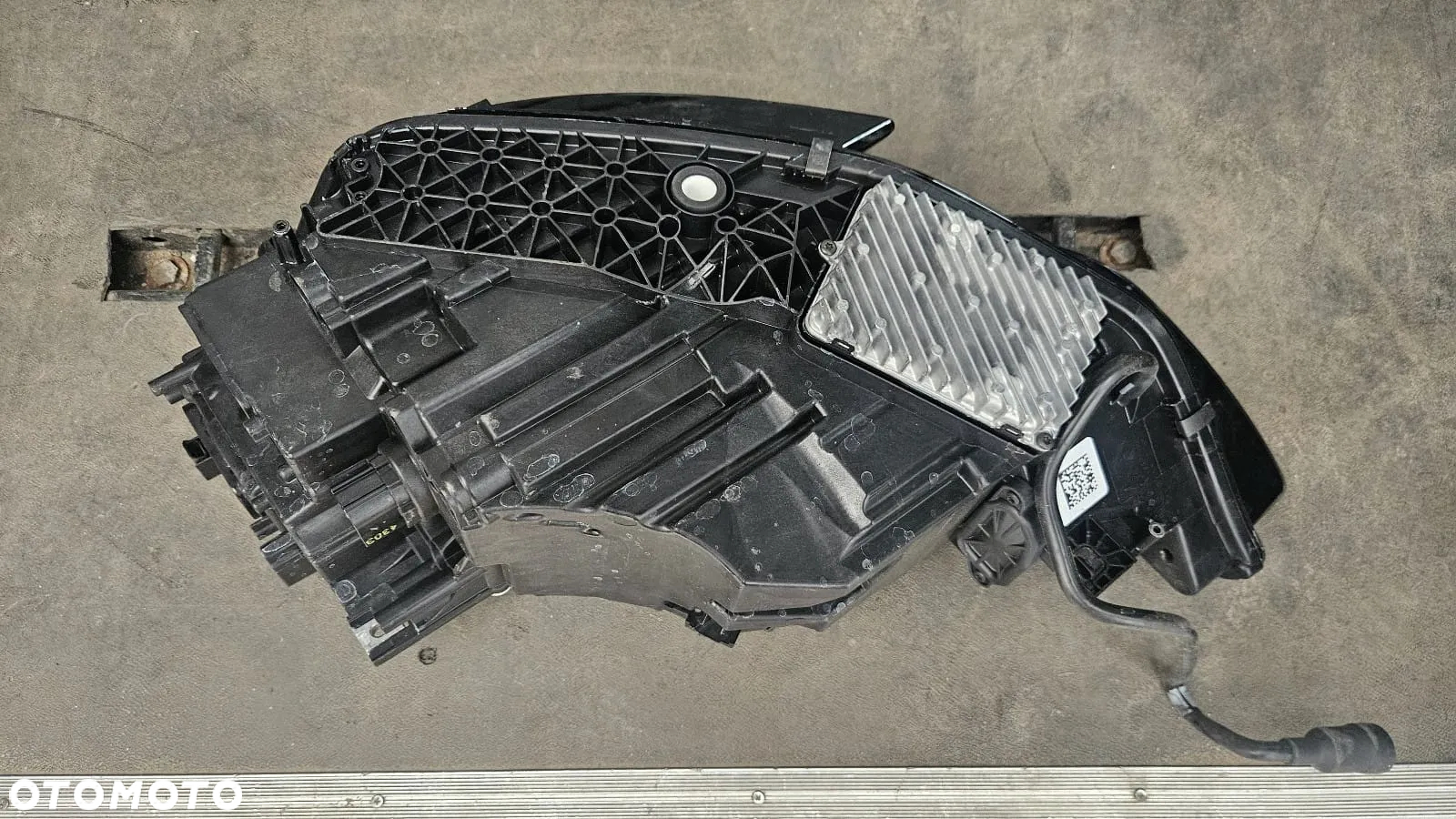 AUDI S8 A8 4N0 D5 LIFT 21- LAMPA LED LEWA PRZÓD EUROPA - 2