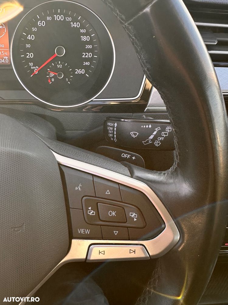 Volkswagen Passat 2.0 TDI SCR DSG - 7