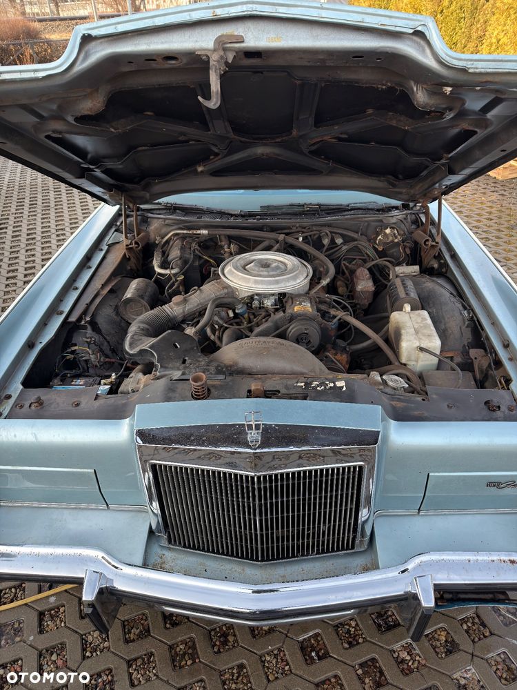 Lincoln Continental - 23