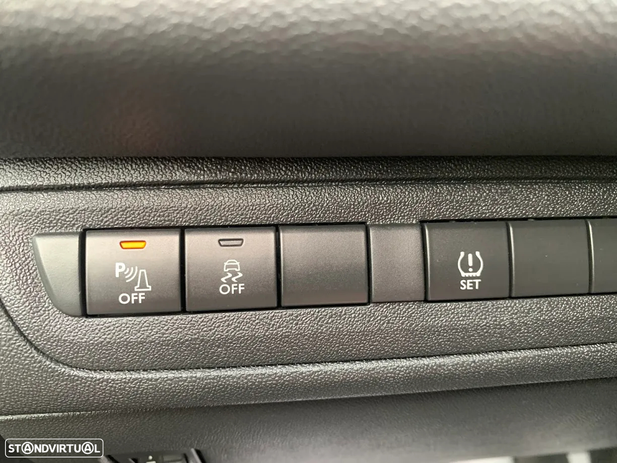 Peugeot 208 1.4 HDi Active - 12