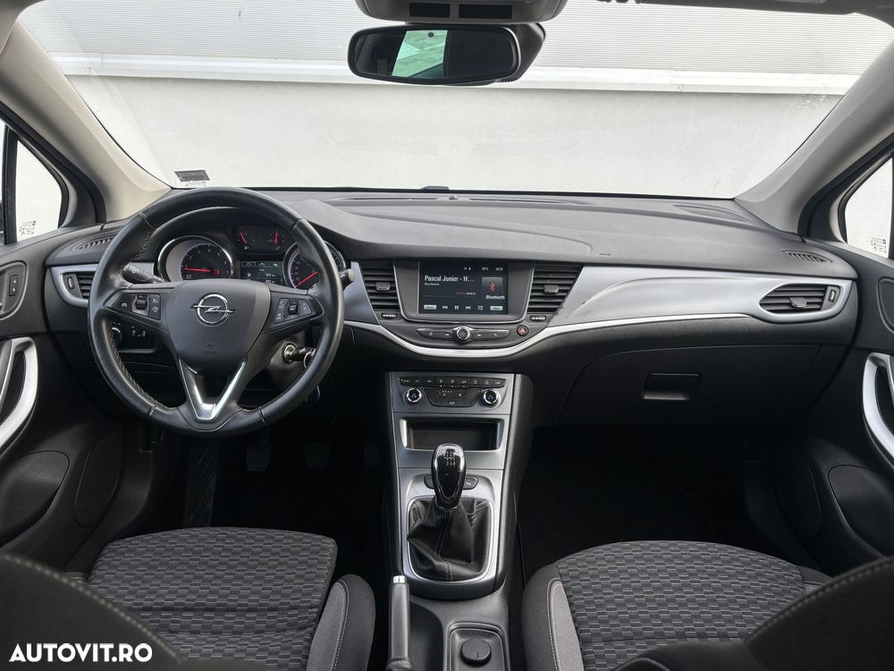 Opel Astra 1.2 Turbo Business Edition - 6
