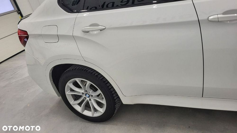 BMW X6M - 5