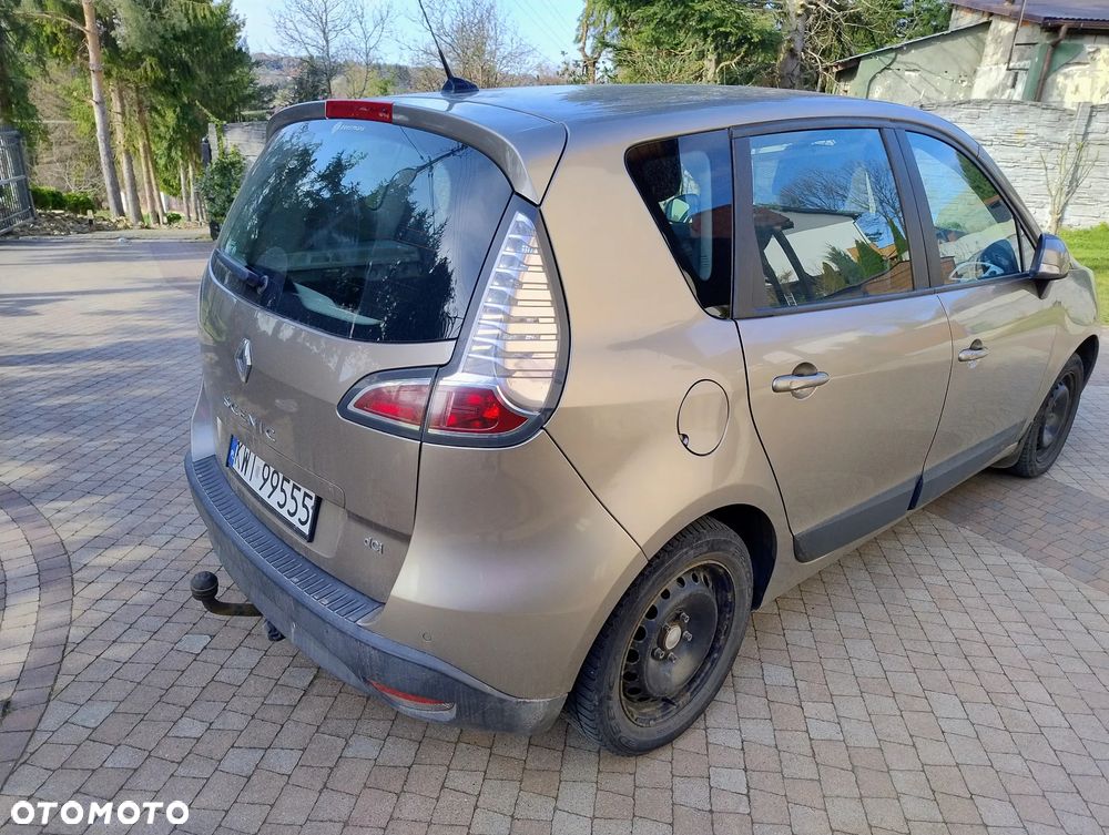 Renault Scenic - 3