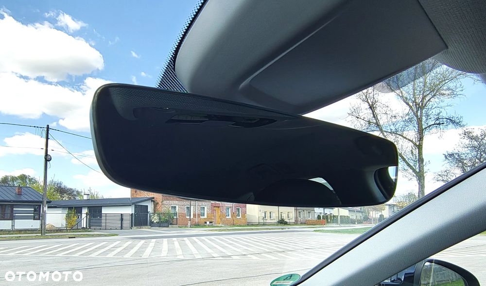 Audi A4 Avant 2.0 TDI sport - 25