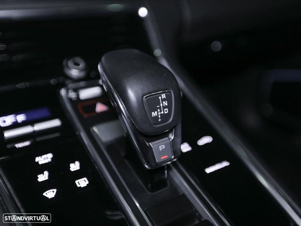 Porsche Panamera Sport Turismo 4S E-Hybrid - 44