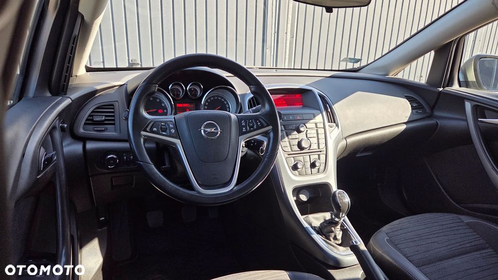 Opel Astra 1.6 Business EU6 - 6