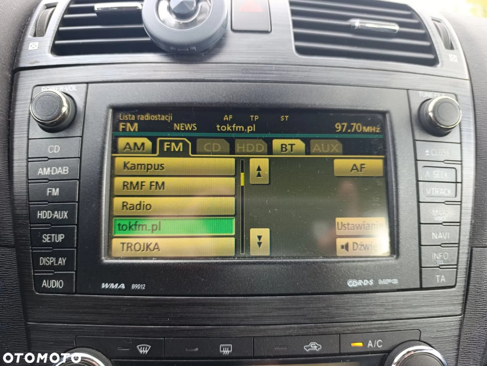 Toyota Avensis 2.0 Prestige NAVI - 21
