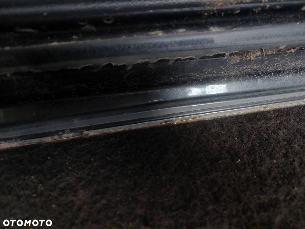 DRZWI KOMPLETNE PRAWY PRZÓD OPEL ASTRA H 5D Z20R - 8
