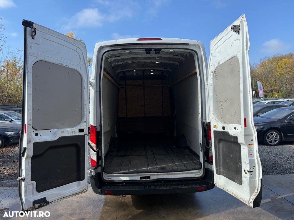 Ford Transit - 24
