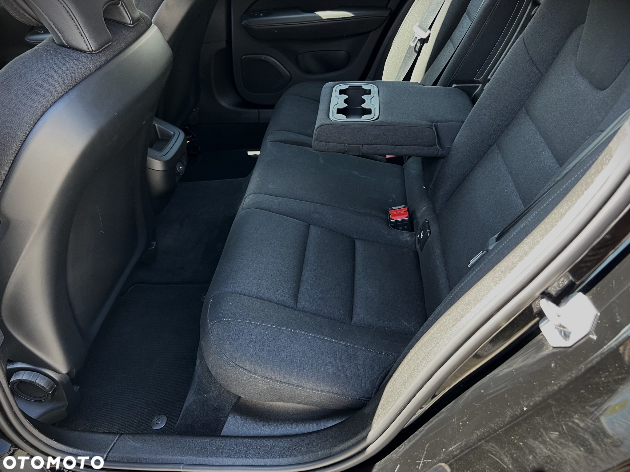 Volvo V60 B3 B Momentum Pro - 17