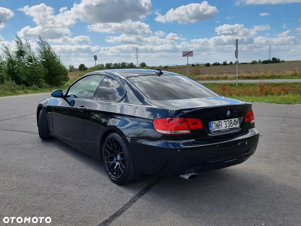 BMW 3 Series 2008 photo 3