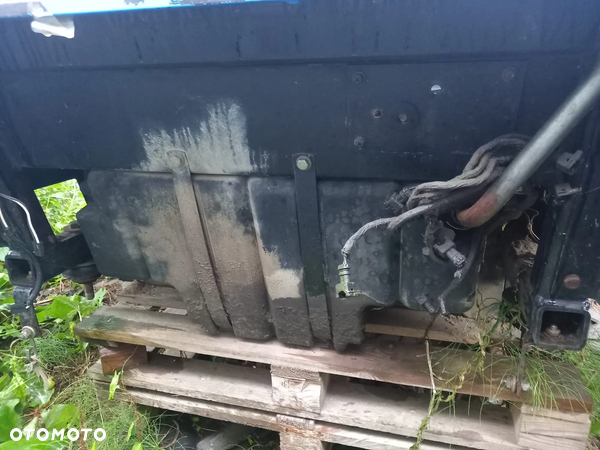 Zbiornik bak paliwa pod kabiną New Holland 8970 8870 8770 8670 Ford G240 G210 G190 G170