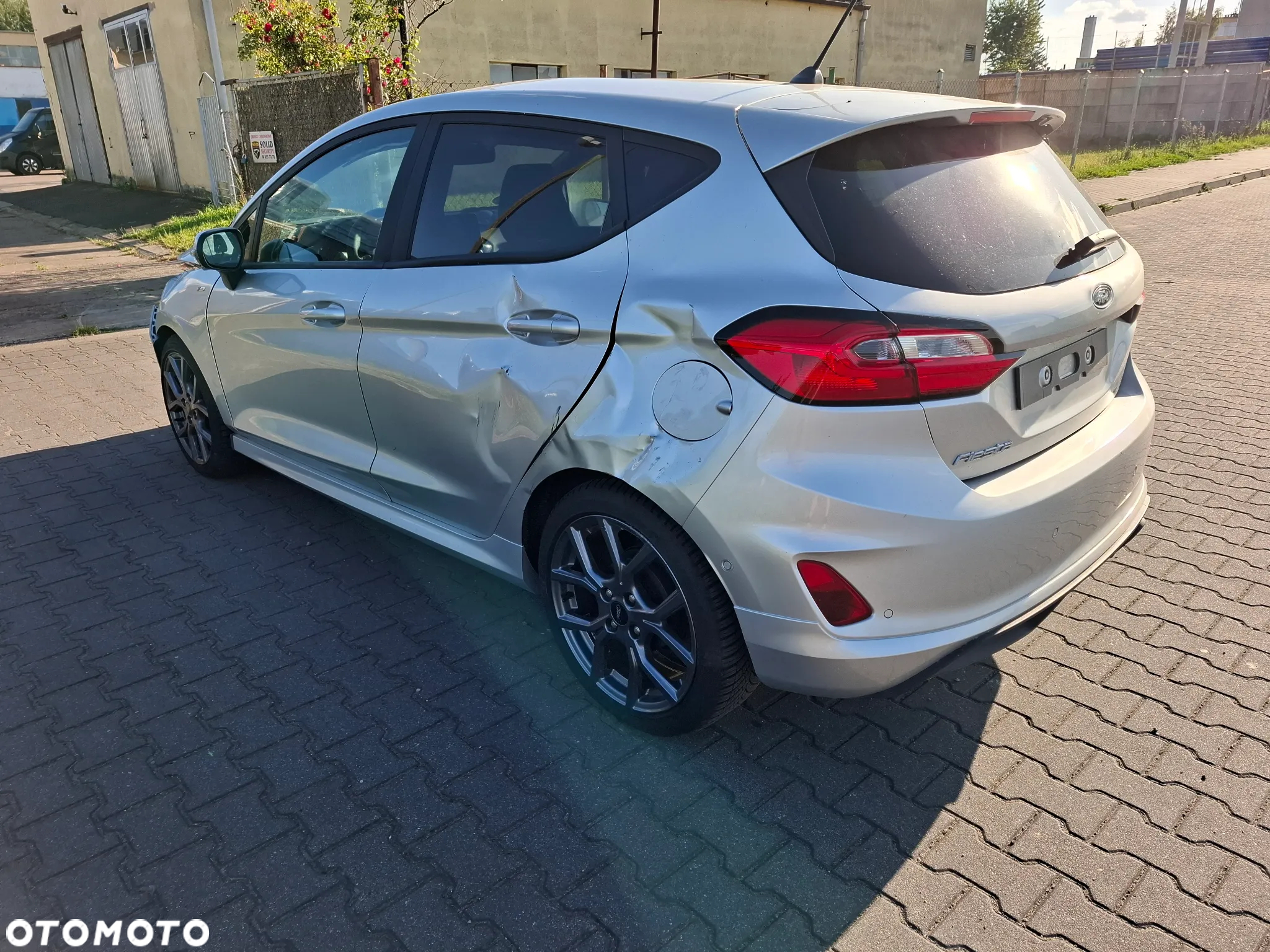 Ford Fiesta - 2
