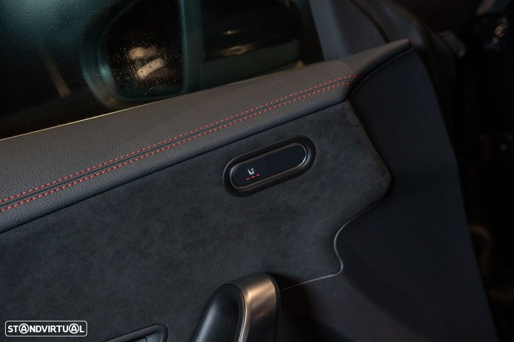 Mercedes-Benz CLA 250 - 14