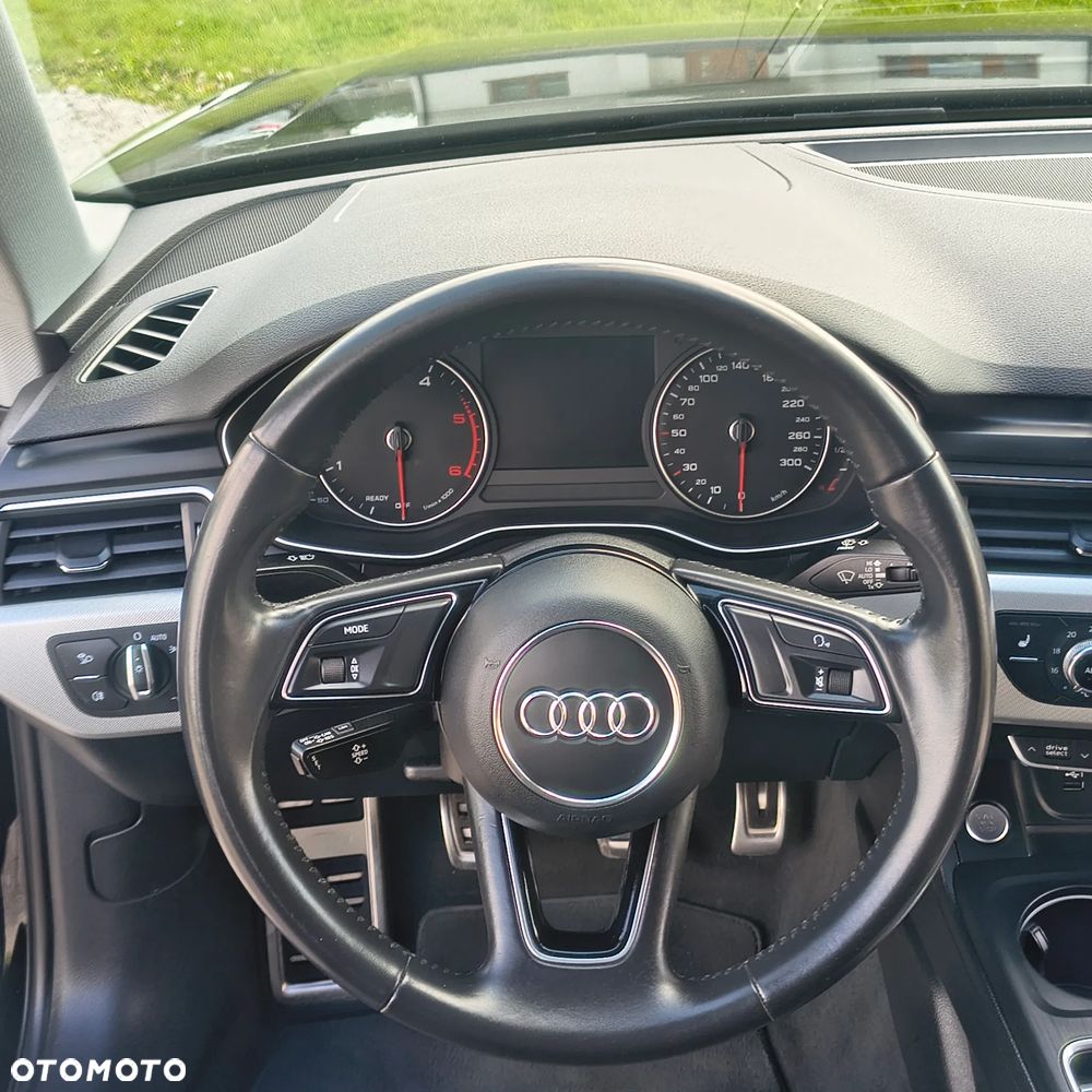 Audi A4 Avant 2.0 TDI Design - 34
