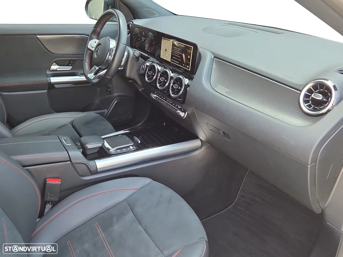 Mercedes-Benz GLA 180 d AMG Line - 13