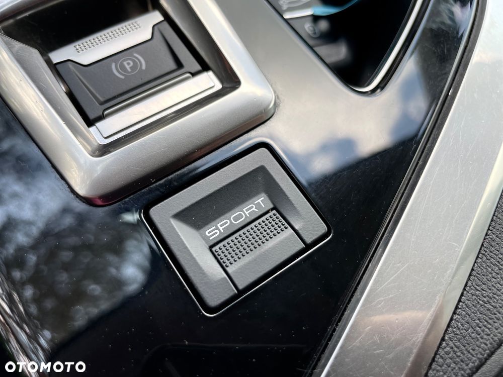 Peugeot 5008 THP 165 EAT6 Allure - 19