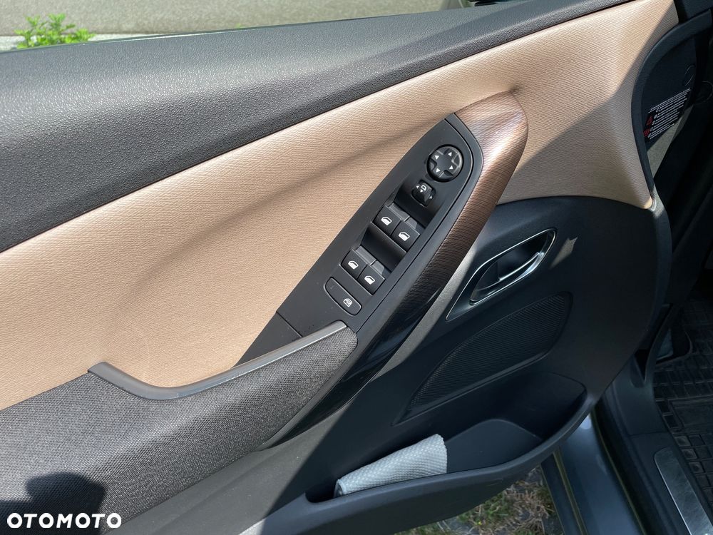 Citroën C4 Grand Picasso - 19