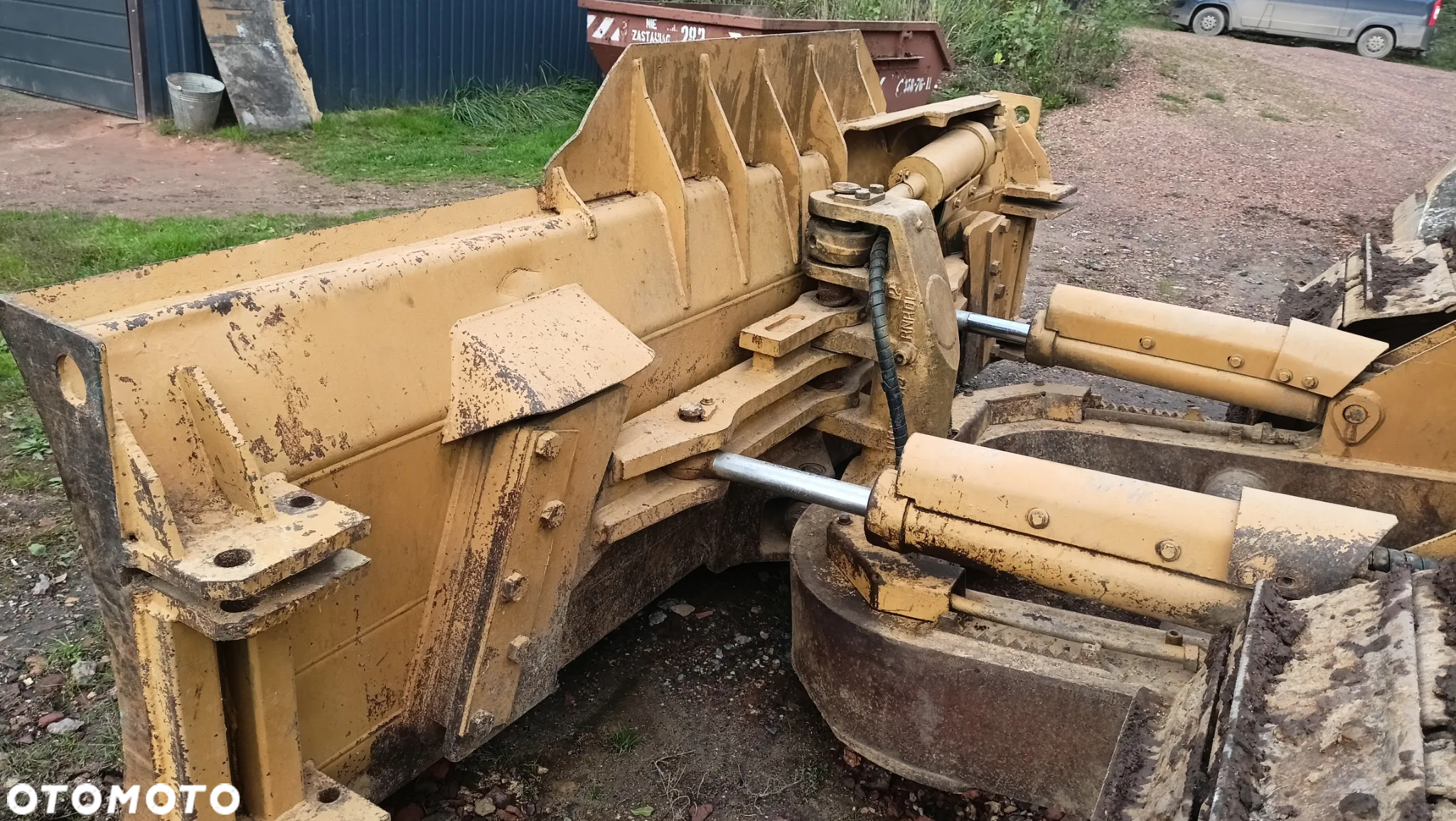 Caterpillar D5H Series II LGP - 4