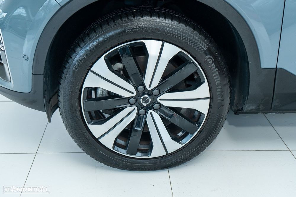 Volvo C40 Recharge 82 kWh Twin Motor Ultimate - 38