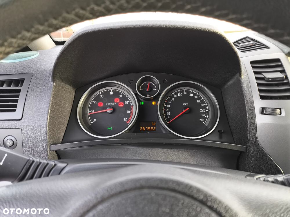 Opel Zafira ver-1-8-active - 16