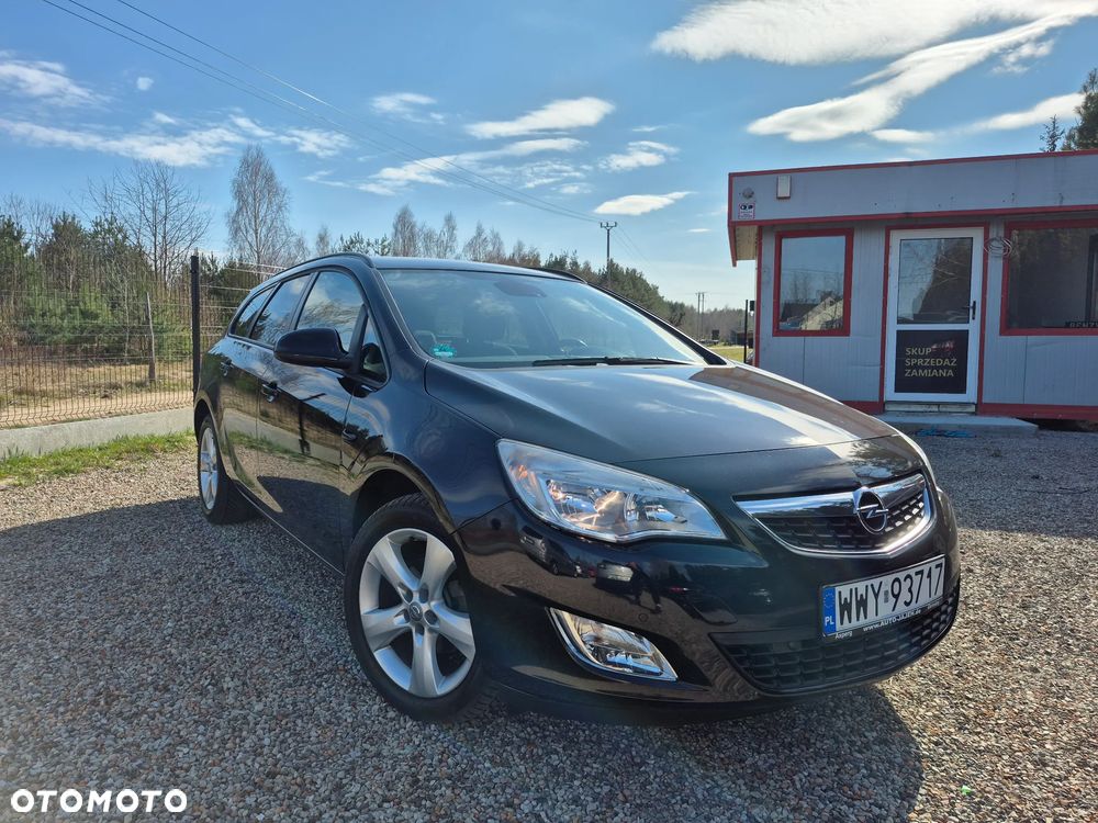 Opel Astra 1.4 T Cosmo - 28