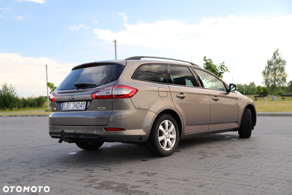 Ford Mondeo 2.0 FF Gold X - 9