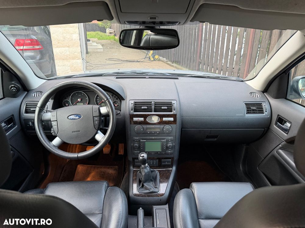 Ford Mondeo 2.0 TDCI DPF Ghia - 3