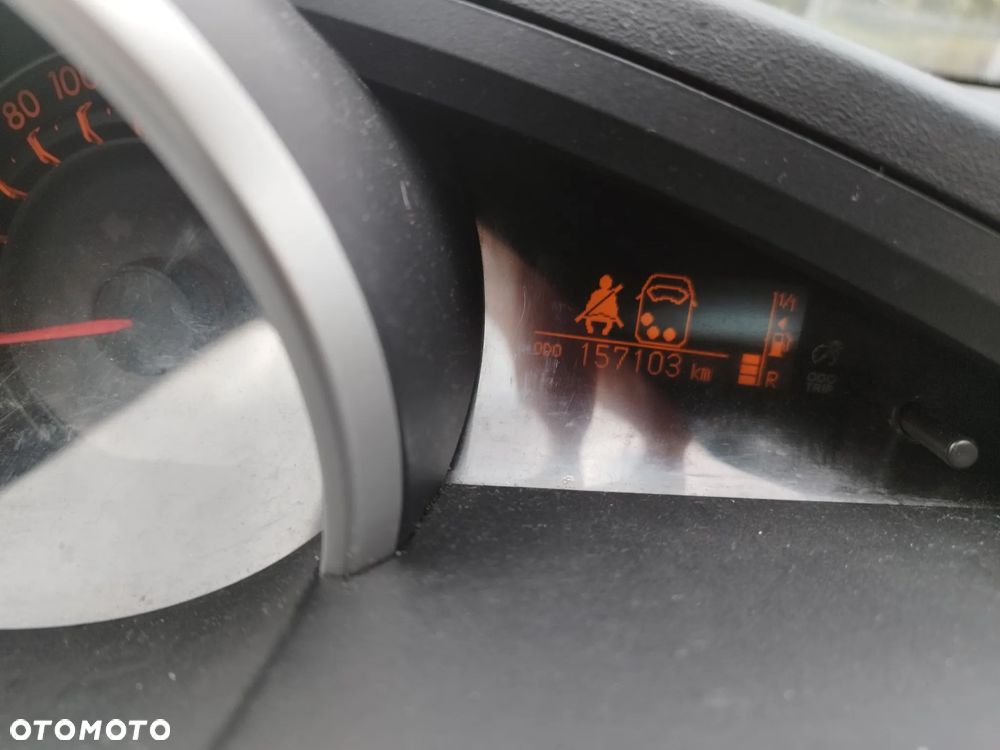 Toyota Verso 2.0 D-4D - 8