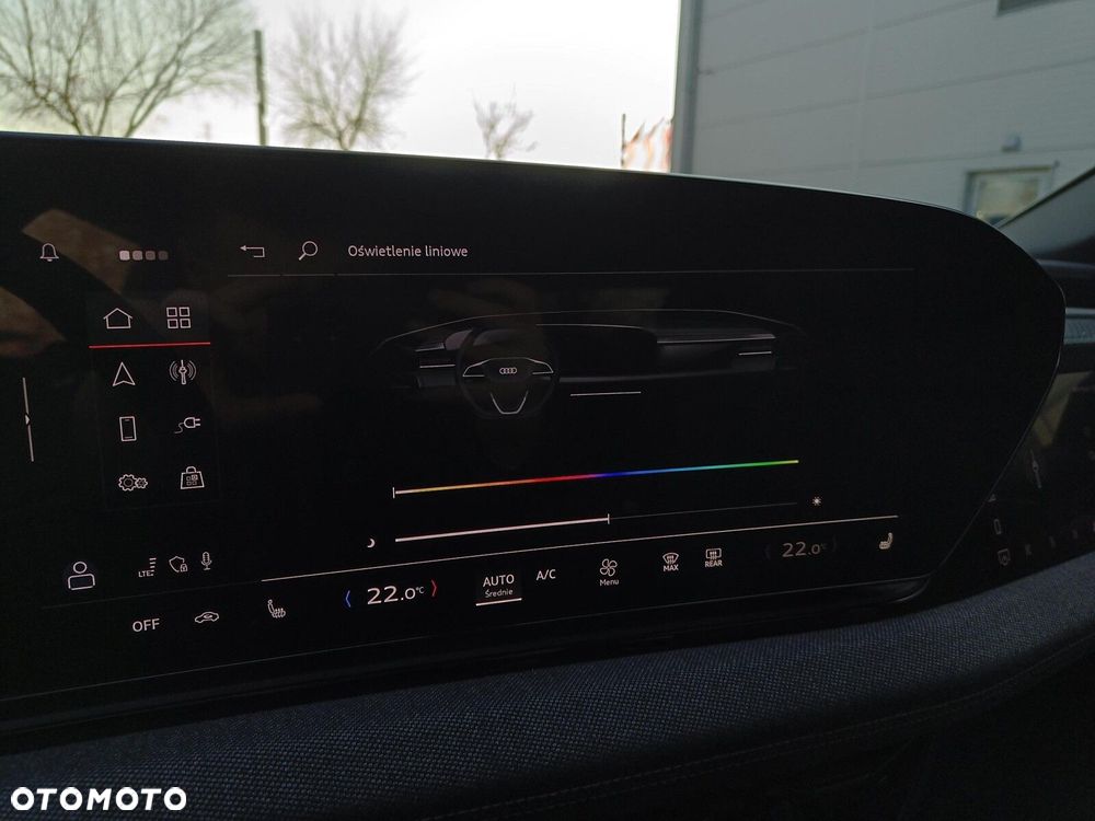 Audi A6 Sportback e-tron - 24