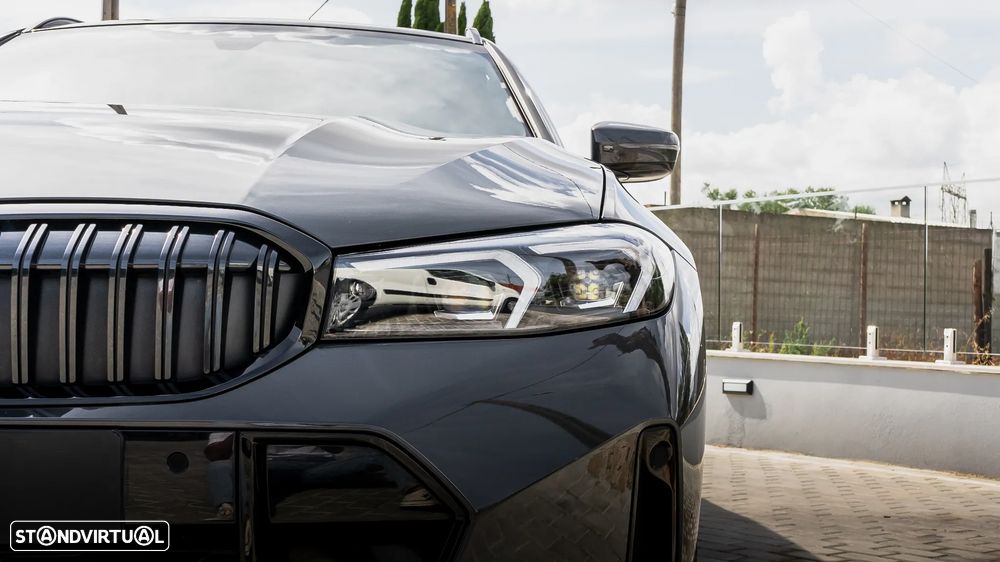 BMW 330 e Pack Desportivo M Pro Auto - 44