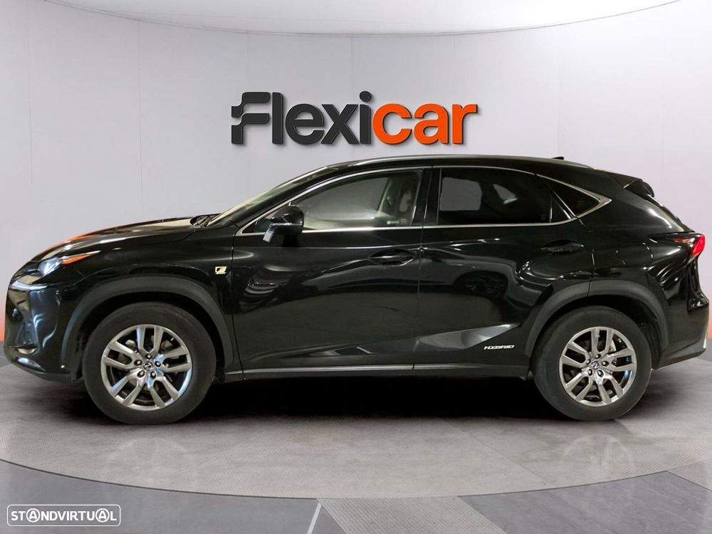 Lexus NX 300h Executive - 5