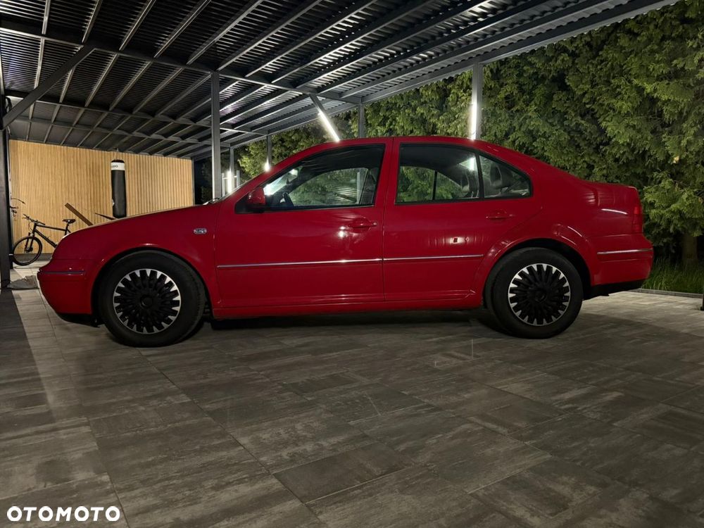 Volkswagen Bora - 2