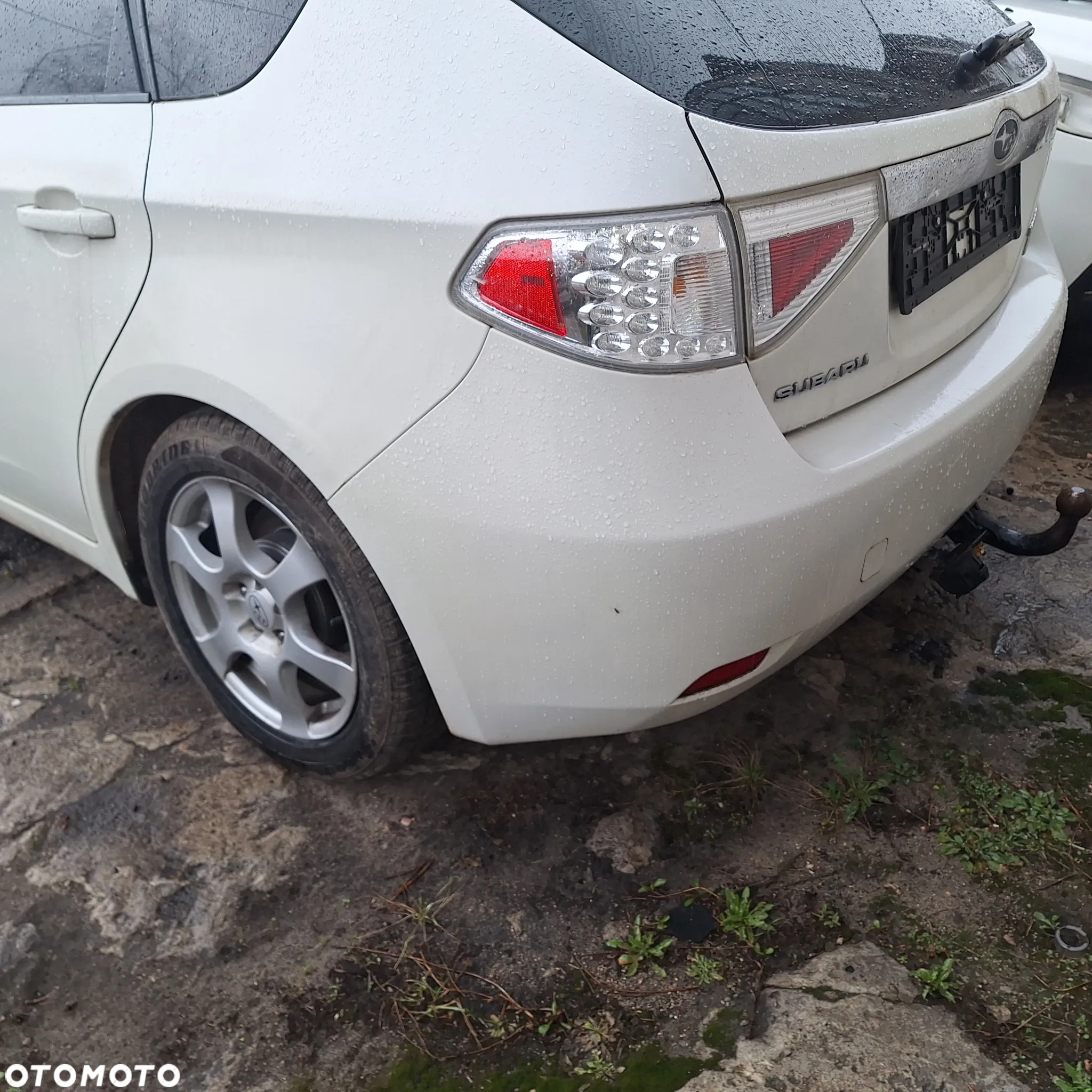 LAMPA PRAWA LEWA TYL TYLNA SUBARU IMPREZA III HB GH 07-12 KOD 37J - 2