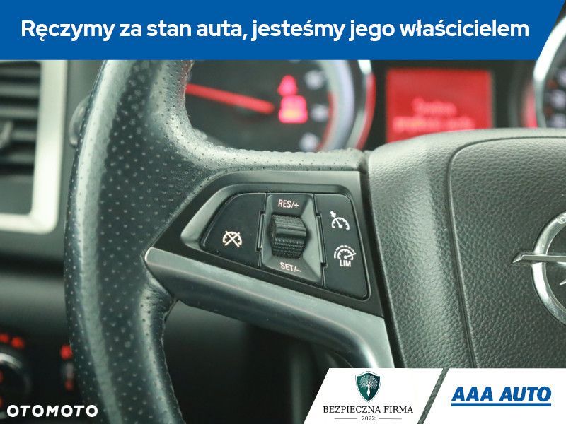 Opel Astra - 17