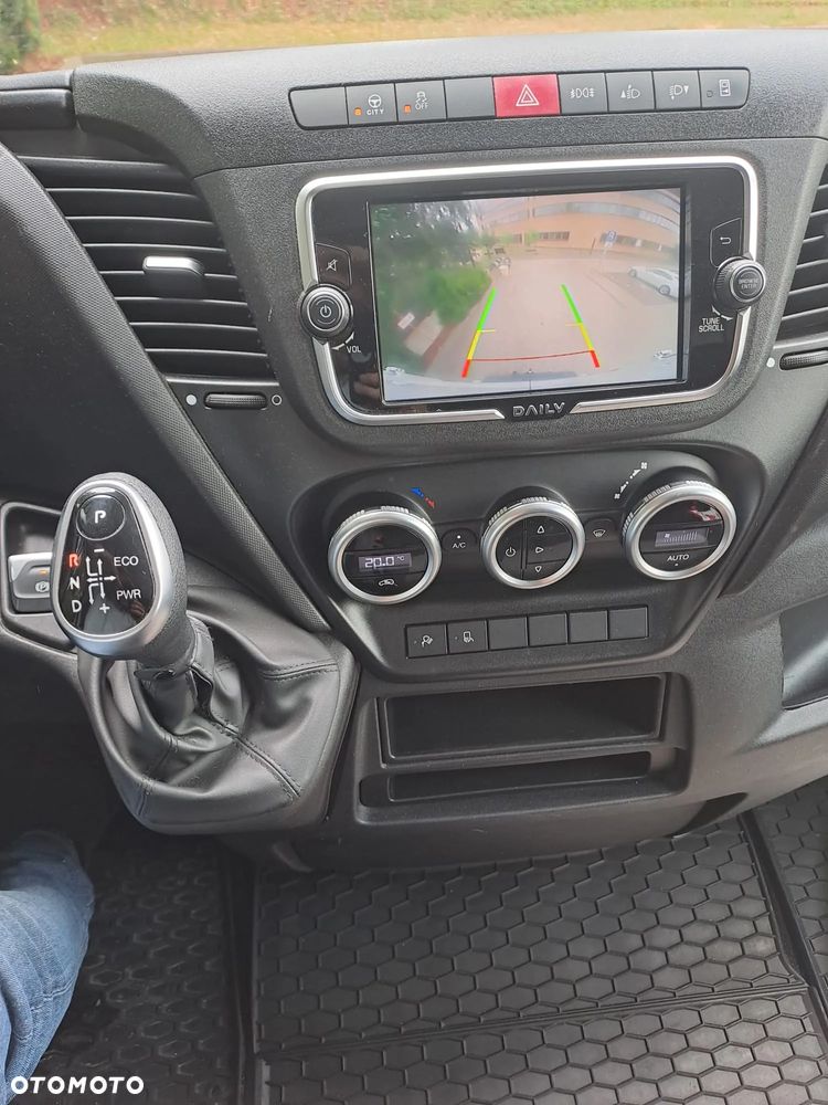 Iveco Daily 35S18 | L4H2 | Silnik 3.0 | Automat | Hak | FULL LED | Kamera cofania | - 12