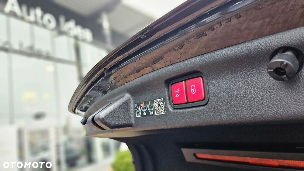 Mercedes-Benz Klasa C - 9