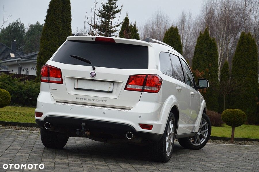 Fiat Freemont 2.0 Multijet 16V DPF Automatik Allrad My - 13