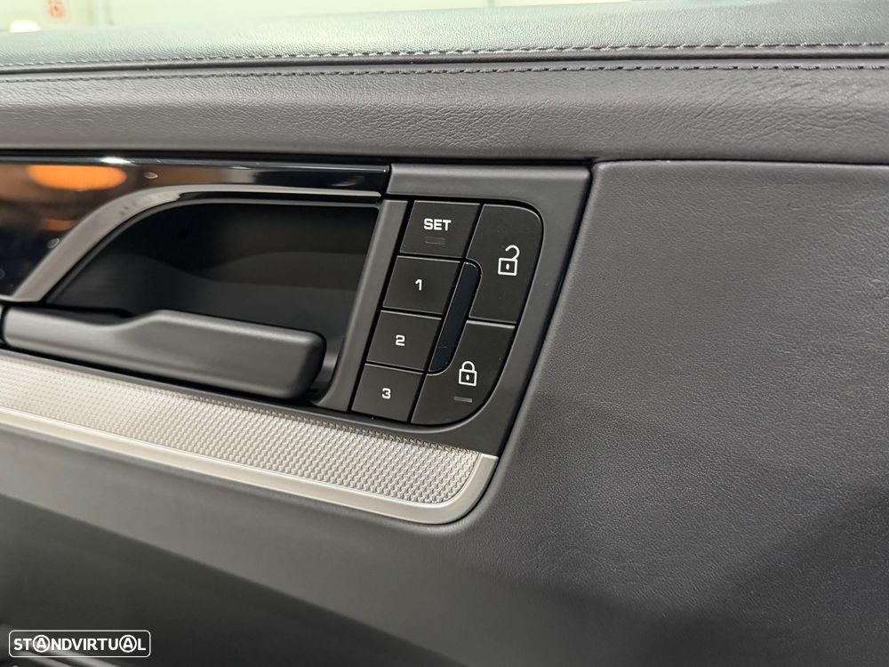 Porsche Cayenne E-Hybrid - 24