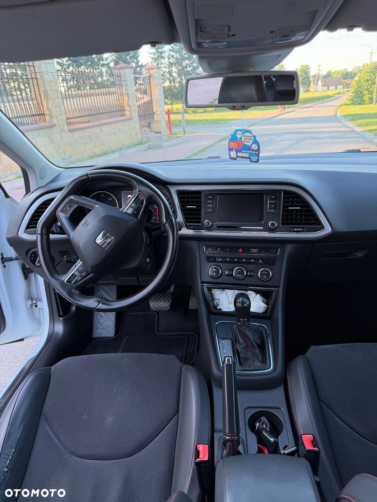 Seat Leon 2.0 TDI DPF Start&Stop DSG FR - 29