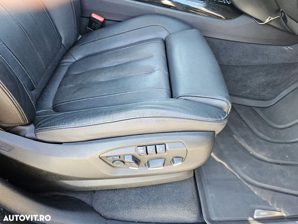 BMW X5 xDrive40d - 30