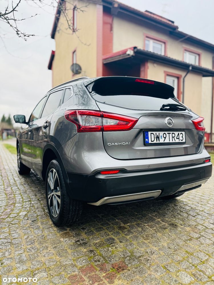 Nissan Qashqai 1.5 dCi N-CONNECTA - 17