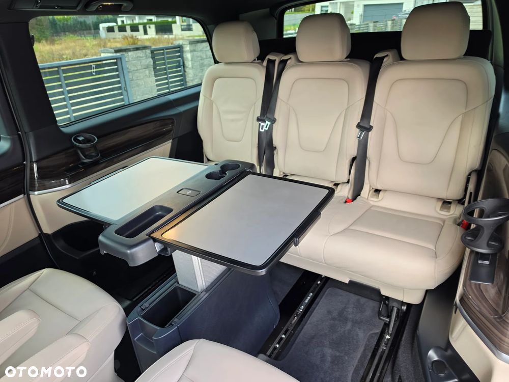 Mercedes-Benz Klasa V 300 d 4-Matic 9G-Tronic (ekstra dł) - 22