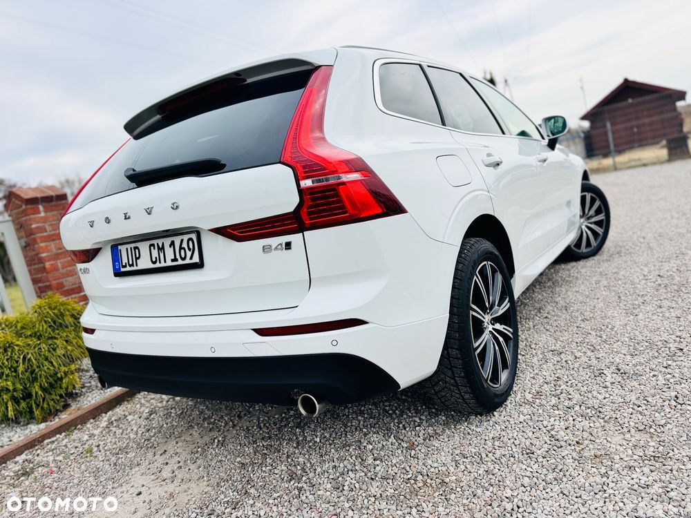 Volvo XC 60 B4 D AWD Geartronic Momentum Pro - 20