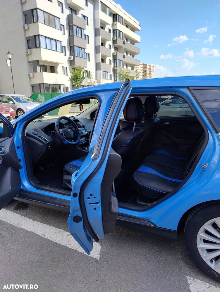 Ford Focus - 4