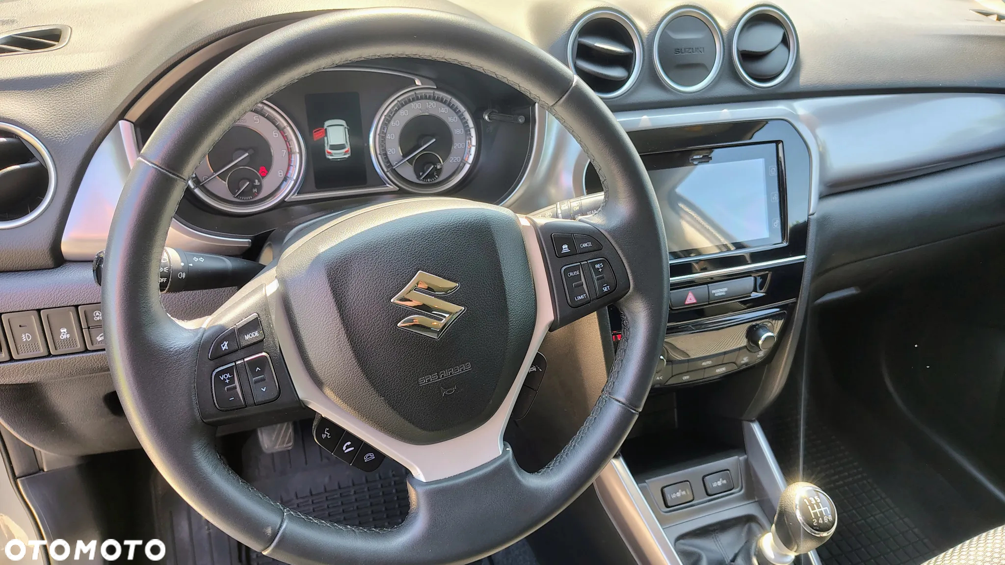 Suzuki Vitara 1.4 Boosterjet Premium 4WD - 15