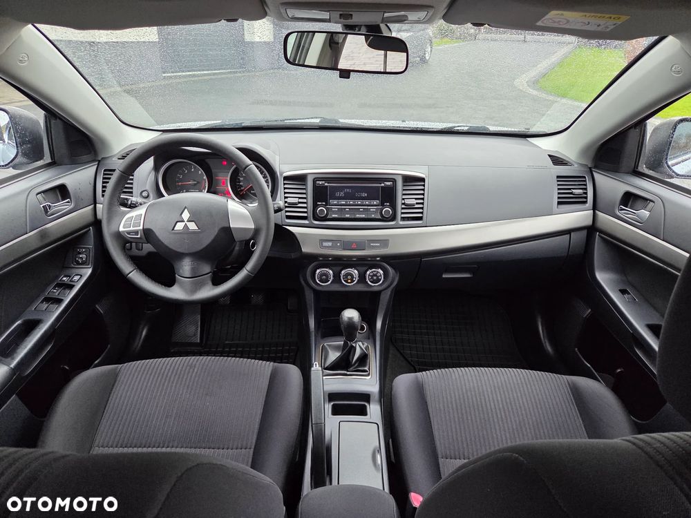 Mitsubishi Lancer Sportback 1.6 ClearTec - 15